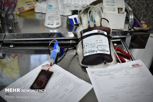 علت کاهش اهدای خون در پاندمی کرونا/مشارکت بی سابقه بانوان