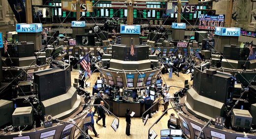 وال استریت قرمز پوش شد
