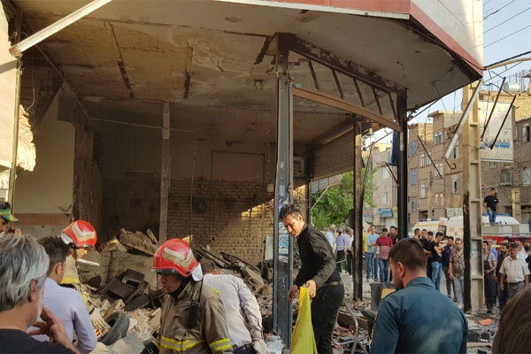 انفجار در ساختمان ۳ طبقه در نسیم شهر/یک نفر فوت و ۲۰ تن زخمی شدند