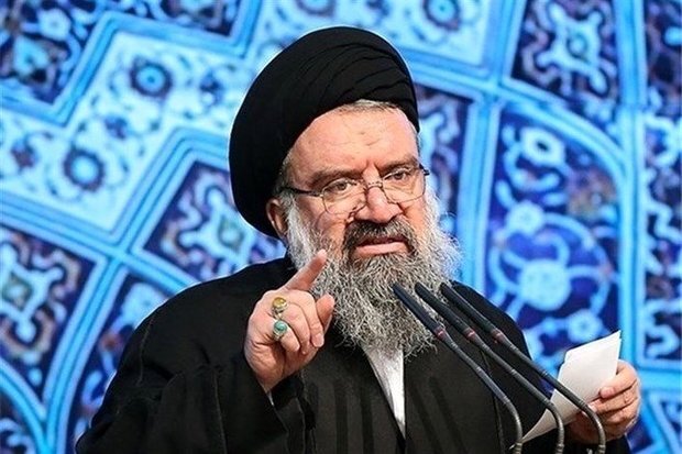 واکنش خطیب نماز جمعه تهران به احتمال مذاکره بین تهران و واشنگتن /آمریکا به سان سگ است