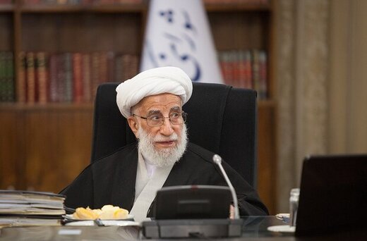 حکمی که به نام آیت الله جنتی زده شد