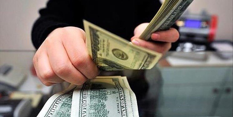 یک اقتصاددان توضیح داد: چرا نرخ دلار باید کمتر از ۱۵ هزار تومان شود؟