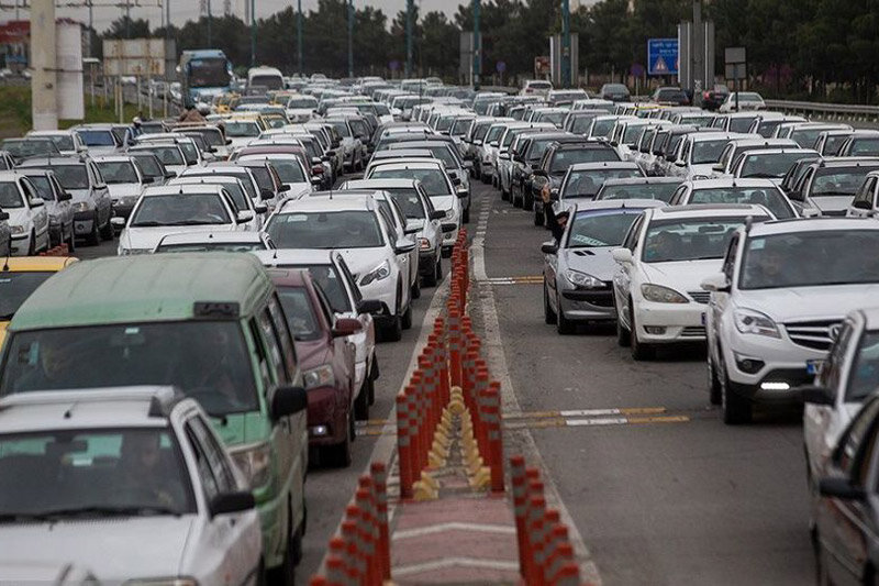 تردد روان در محورهای هراز و چالوس/ محور شمشک – دیزین دارای انسداد فصلی است