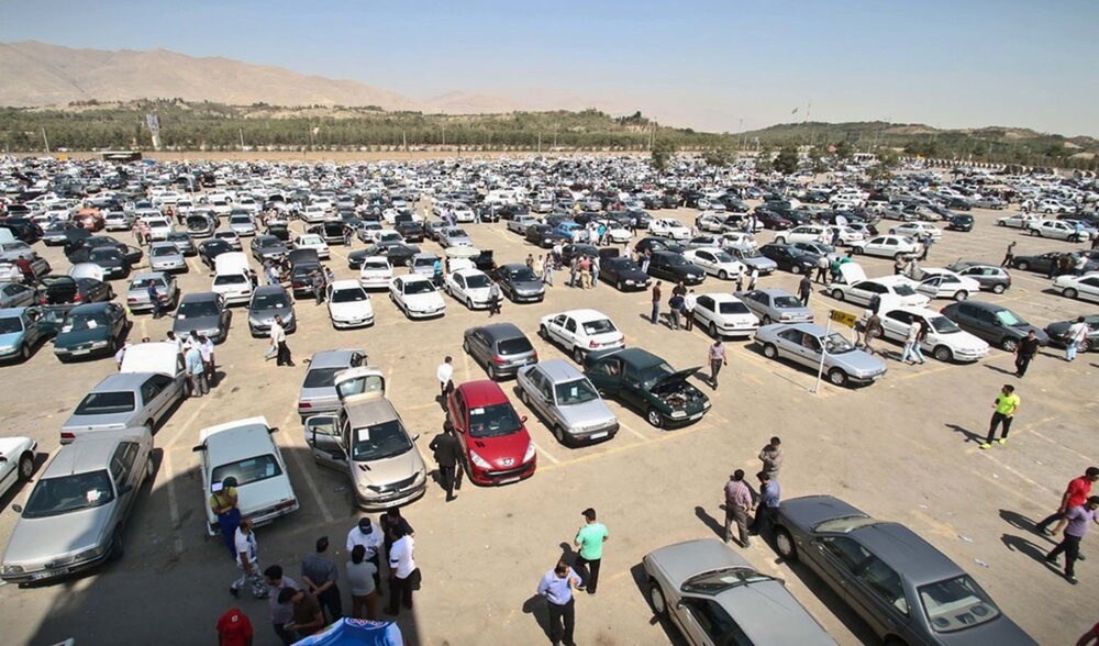 خودروسازان برای هر خودرو ۱۱ میلیون تومان زیان می‌بینند/ تولید خودرو از صرفه اقتصادی افتاد؟