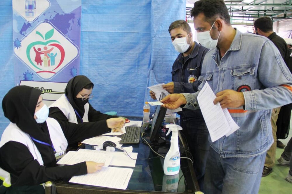 زالی: بیش از ۱۰۰۰ پایگاه واکسیناسیون در تهران فعالند