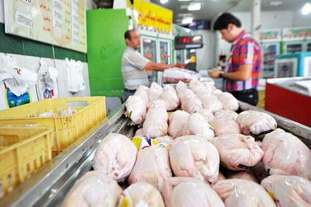 روزنامه دولت:مرغ کیلویی۲۷هزارتومان شده یعنی۴هزارتومان هم ارزانتر از قیمت مصوب/ تخم مرغ هم ۳۹۰۰۰تومان است