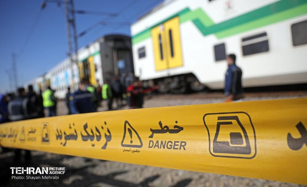 حادثه تازه در قطار تهران/ پای یک مامور قطع شد