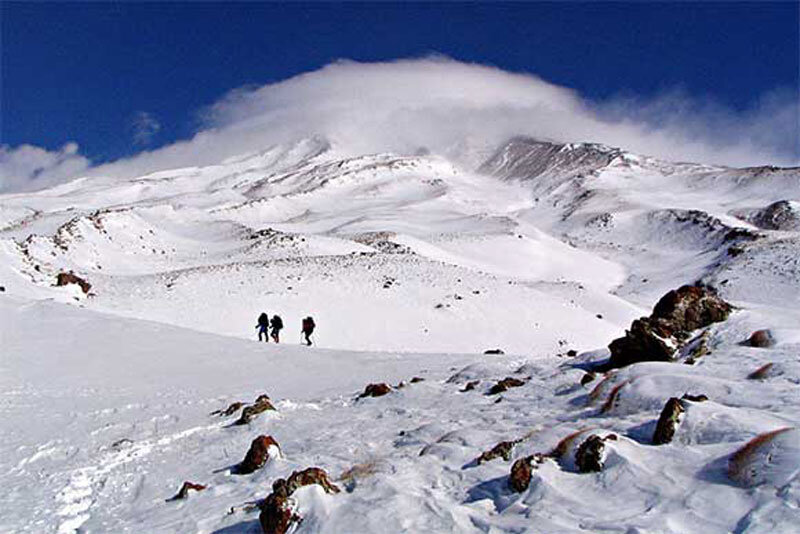 پیش‌بینی هواشناسی: آلودگی هوا در شهرهای بزرگ، برف و باران در غرب کشور