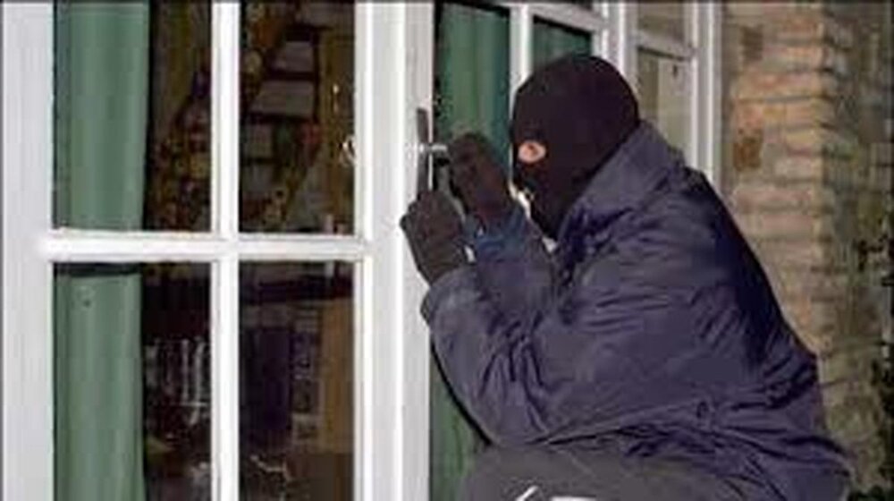 دزدها اینجوری خانه های شما را خالی می کنند/ تعریف مشخصات دزدهای حرفه ای و سارقان ناشی!