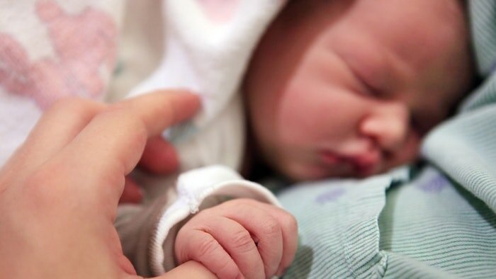 کشف موثرترین روش برای آرام کردن نوزاد گریان!