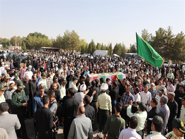 محدودیت ترافیک امروز در خیابان انقلاب و میدان امام حسین تهران برای تشییع پیکر شهدا