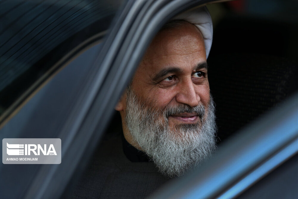 پناهیان : باید کاری کنیم ، هر کارگردانی فیلم میسازد، مسائل را از حوزه بگیرد / ما باید برویم سراغ کارگردانان