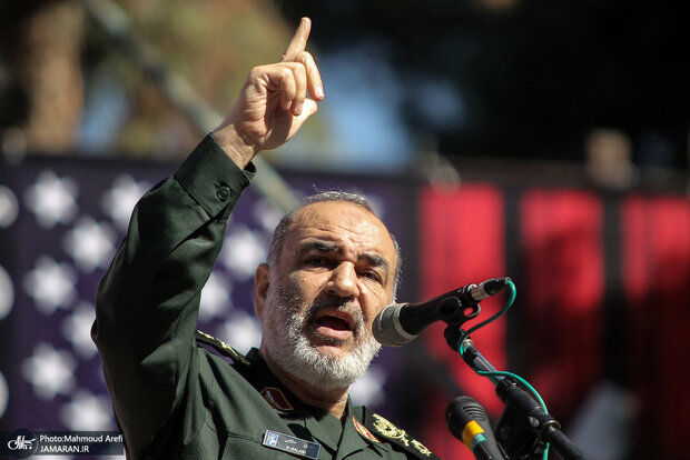 فرمانده کل سپاه : آمریکایی‌ها همه جا هستند جز ایران / فکر کنید ، چه قدرتی را شکست داده ایم