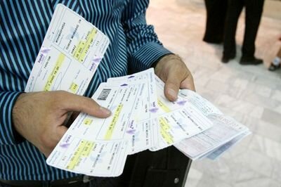 خبر خوب وزیر برای زائرین اربیعن: اجازه نمی‌دهیم بلیط هواپیما گران شود/ مردم بلیط چارتری نخرند