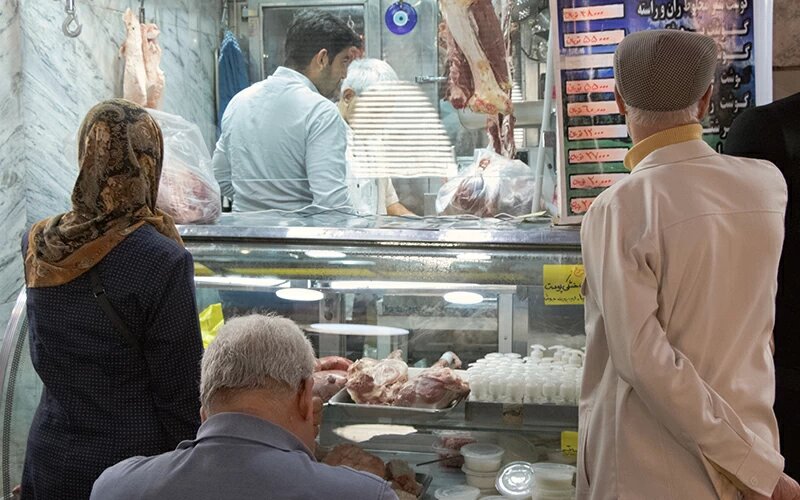 گرانی بازار را کساد کرده / کاهش تا ۲۰ درصدی خرید گوشت نسبت به ماه گذشته