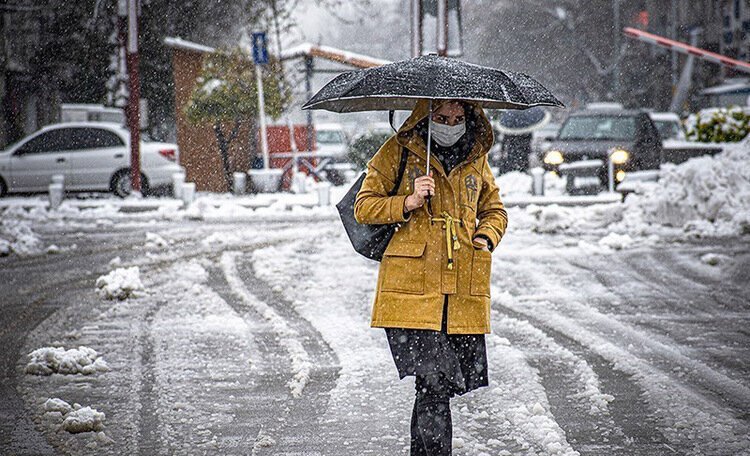 پیش‌بینی هوای تهران در چهارشنبه ۵ بهمن ۱۴۰۱/ دمای هوا این منطقه به منفی ۱۵ درجه می‌رسد