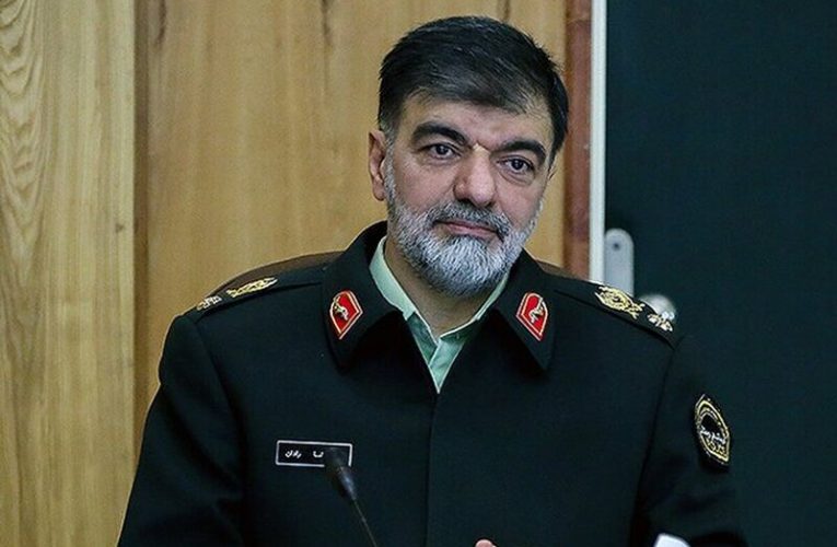 سردار رادان: پیرزن‌ها و پیرمردهای شکست خورده دنیای حقیقی، نشسته‌اند پشت کامپیوتر که ما را در دنیای مجازی شکست دهند