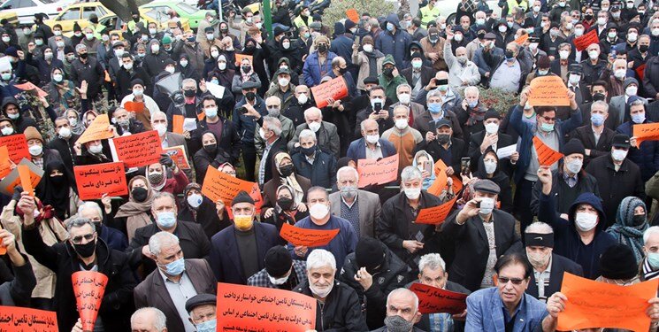 مبلغ: اگر لایحه تهیه نشده بود آبرومندانه‌تر بود/ قانون تظاهرات سال ۶۰ از لایحه دولت فعلی خیلی بهتر است
