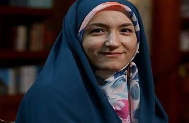 منصوره مصطفی‌زاده دبیر جشنواره فیلم و عکس مادر شد
