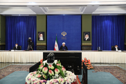 روحانی: ۱۰۰ هزار واحد مسکن مهر یا مشکل دارد یا متقاضی ندارد