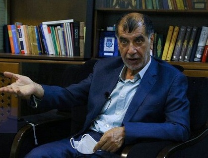 اگر تصمیم‌گیرنده بودم احمدی‌نژاد و خاتمی را به انتخابات راه نمی‌دادم/ رئیسی به من گفت کاندیدا نمی شوم