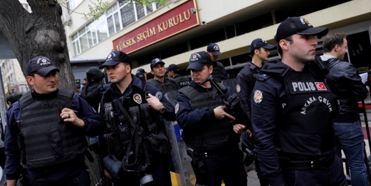 بازداشت ۷۱ نفر در ترکیه به بهانه کودتای ۵ سال پیش
