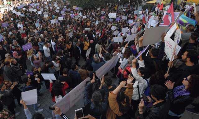 تظاهرات صدها تن در تونس علیه پلیس این کشور
