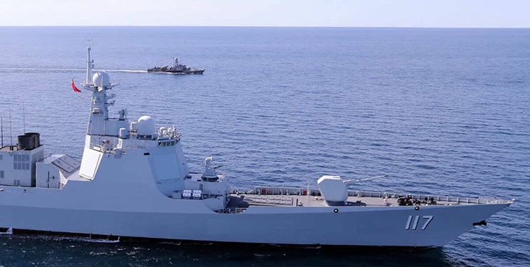 انگلیس مدعی حمله به کشتی تجاریش در خلیج عمان شد/ آسوشیتدپرس: این کشتی متعلق به یک شرکت اسرائیلی است