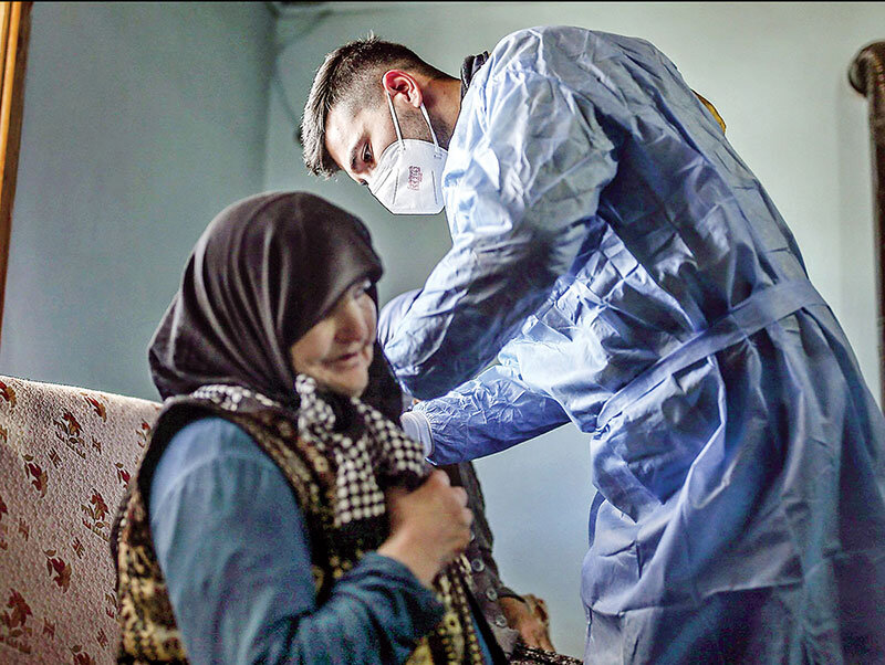 واکسیناسیون در همسایگی ایران/ عراق و ترکیه چه واکسن‌هایی خریده‌اند؟