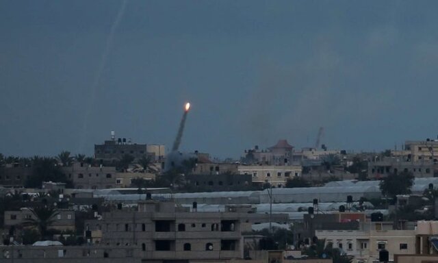 هشدار مقاومت فلسطین به اسرائیل با آزمایش ۲۰ موشک